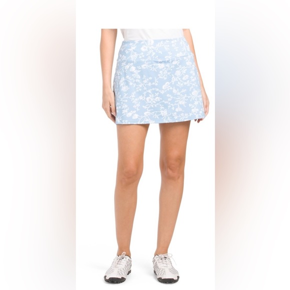 NWT Laura Ashley Upf 50 Golf/Tennis Set of Skort (XS)and Polo (S) - Picture 8 of 9